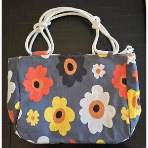 Farmhouse Is My Style Tote Bag Retro Floral Rope Handle Zipper Women NWOT